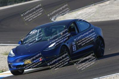 media/Nov-08-2025-Speed Ventures (Sat) [[1c7a6332f5]]/TC B/Session 1 (Turn 3)/